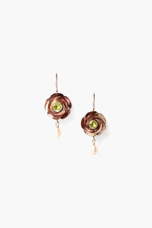 BROWN MOTHER OF PEARL EARRING WITH PERIDOT