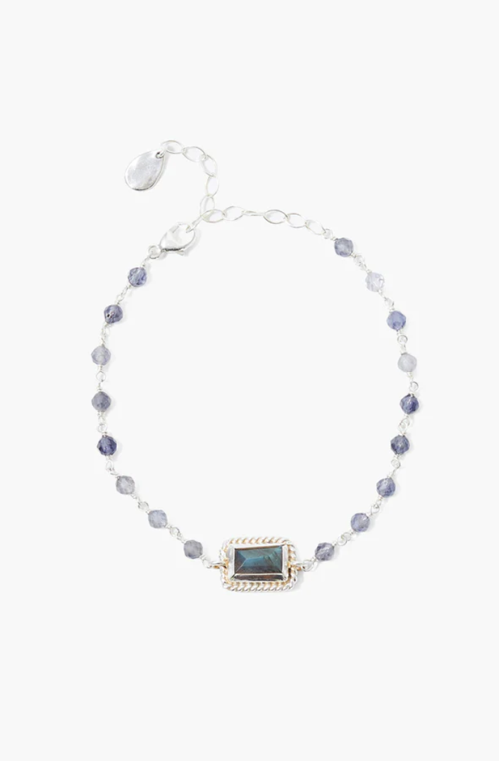 IOLITE BEADED BRACELET WITH LABRADORITE